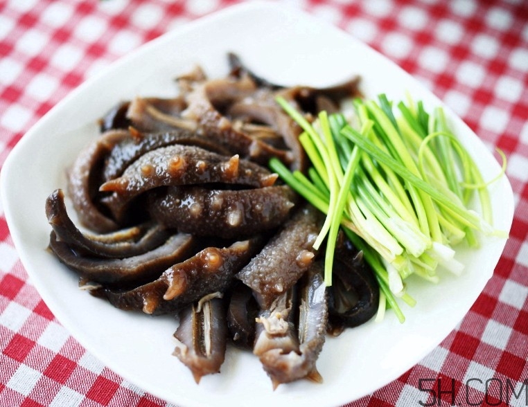 夏天可以吃海參嗎？夏天吃海參上火嗎？