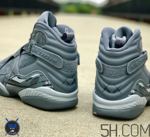 kaws與air jordan 8聯(lián)名實(shí)物什么樣？