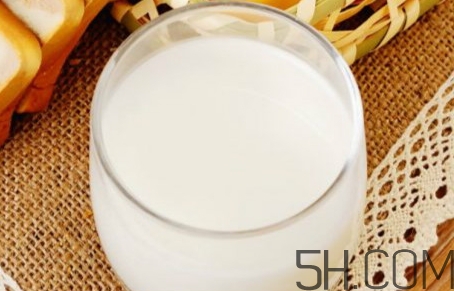 怎么辨別牛奶的好壞？怎么辨別牛奶的真假？