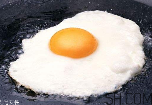 荷包蛋可以過(guò)夜嗎 荷包蛋可以放多久 荷包蛋可以過(guò)夜嗎 荷包蛋可以放多久