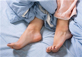 腳氣能用醋泡腳嗎？醋泡腳治腳氣有效嗎？