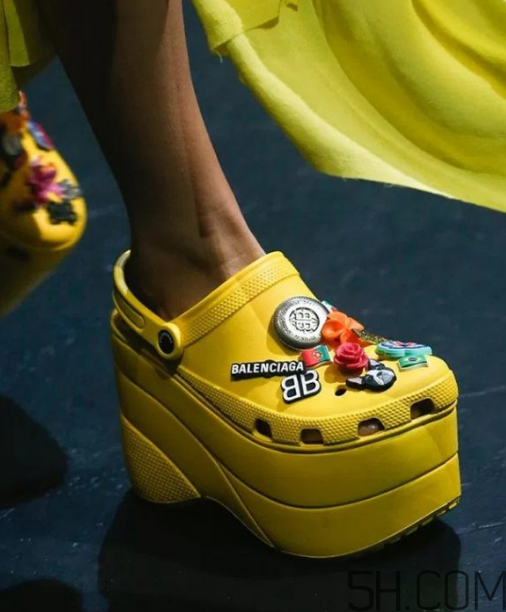 balenciaga巴黎世家厚底洞洞鞋什么時候發(fā)售？