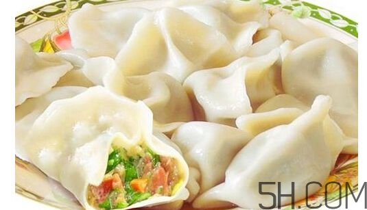 煮餃子開鍋煮皮還是餡？煮餃子蓋不蓋鍋蓋？