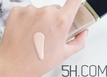 雅詩(shī)蘭黛沁水粉底液色號(hào)_試色 雅詩(shī)蘭黛沁水粉底液色號(hào)_試色