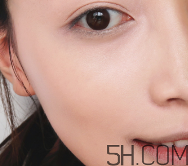 雅詩(shī)蘭黛沁水粉底液色號(hào)_試色 雅詩(shī)蘭黛沁水粉底液色號(hào)_試色