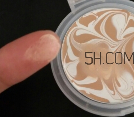 水粉霜用在什么之前？水粉霜使用步驟