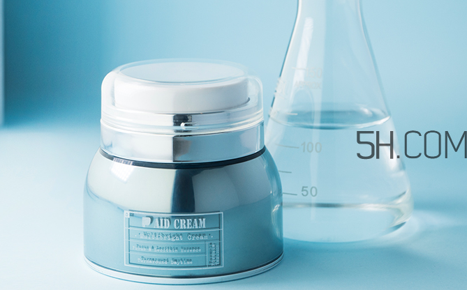 潘達(dá)卵磷脂煥膚水光霜多少錢_專柜價(jià)格 潘達(dá)卵磷脂煥膚水光霜多少錢_專柜價(jià)格