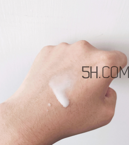 芳珂乳液蓋子怎么打開？芳珂乳液成分表