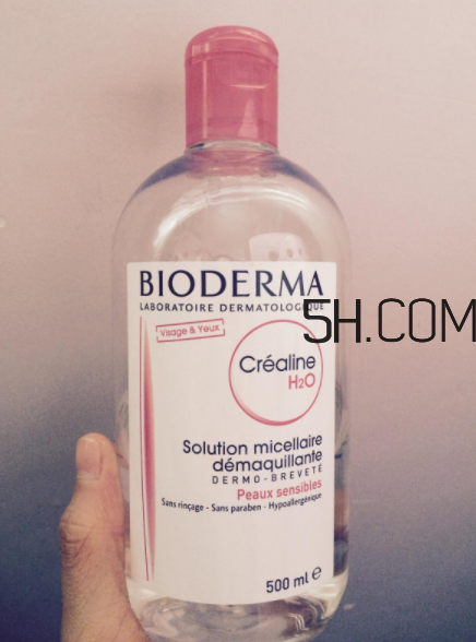 貝德瑪卸妝水和雅漾卸妝水哪個好? 貝德瑪卸妝水和雅漾卸妝水哪個好?