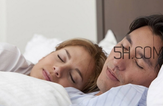 睡眠不足會促使大腦功能衰退嗎? 睡眠不足會促使大腦功能衰退嗎?