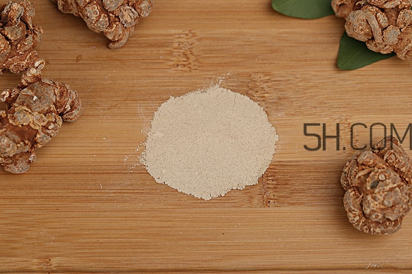 三七粉洗臉有什么好處 三七粉洗臉的功效 三七粉洗臉有什么好處 三七粉洗臉的功效