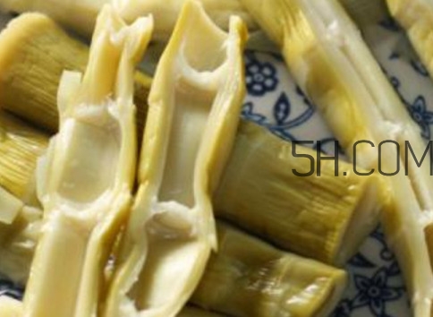 扁尖發(fā)紅還能吃嗎？扁尖什么人不能吃