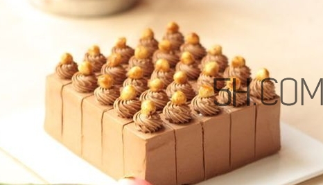 榛子生吃好還是熟吃好？榛子怎么吃營養(yǎng)價值高？