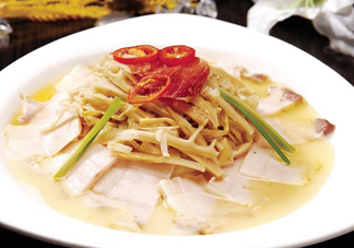 扁尖發(fā)紅還能吃嗎？扁尖什么人不能吃