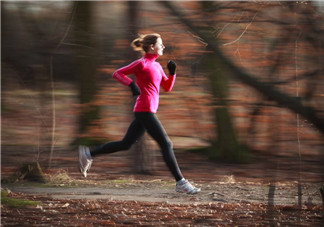 跑步時間多長合適？跑步用什么鞋？