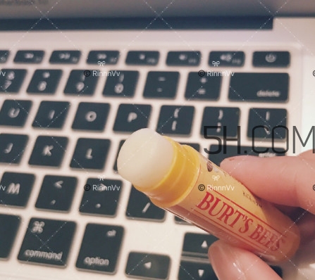 小蜜蜂潤唇膏怎么樣 小蜜蜂潤唇膏哪款好 小蜜蜂潤唇膏怎么樣 小蜜蜂潤唇膏哪款好