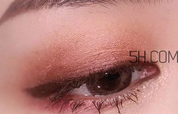 la girl四色眼影色號(hào)試色 洛杉磯女孩眼影試色 la girl四色眼影色號(hào)試色 洛杉磯女孩眼影試色