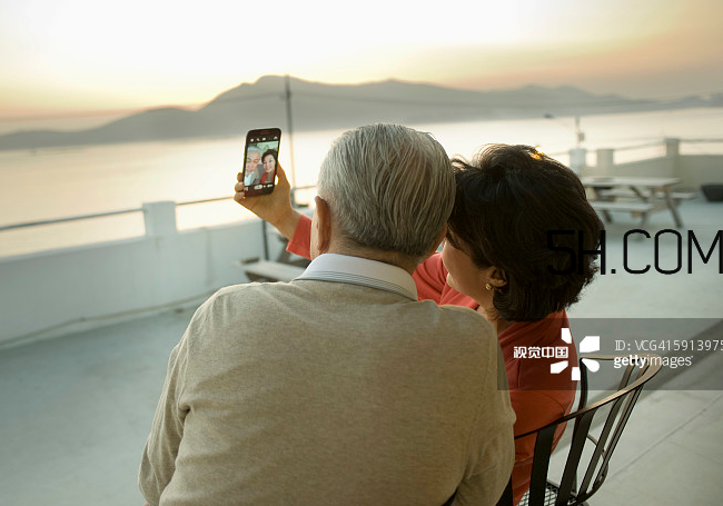 頸椎病會引起腳麻嗎?頸椎病會引起牙疼嗎? 頸椎病會引起腳麻嗎?頸椎病會引起牙疼嗎?