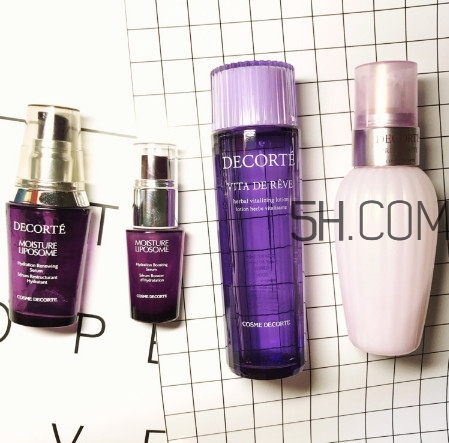 水乳一天用幾次 水乳什么時(shí)候用比較好 水乳一天用幾次 水乳什么時(shí)候用比較好