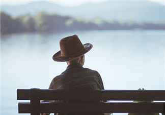 頸椎病能根治嗎？頸椎病能睡枕頭嗎？