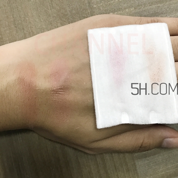 香奈兒腮紅和妙巴黎腮紅哪個(gè)好_區(qū)別對(duì)比 香奈兒腮紅和妙巴黎腮紅哪個(gè)好_區(qū)別對(duì)比