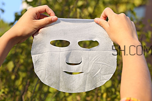 每天早晚都敷面膜好嗎 早晚各敷一次面膜好嗎 每天早晚都敷面膜好嗎 早晚各敷一次面膜好嗎