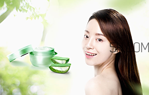 水乳蘆薈膠的使用順序 蘆薈膠和水乳的使用順序 水乳蘆薈膠的使用順序 蘆薈膠和水乳的使用順序