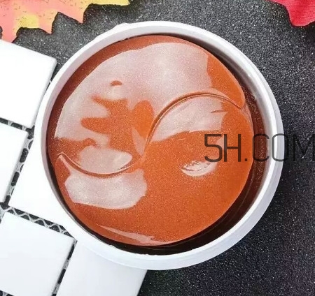 敷眼膜前需要涂眼霜嗎 眼膜和眼霜的使用順序 敷眼膜前需要涂眼霜嗎 眼膜和眼霜的使用順序