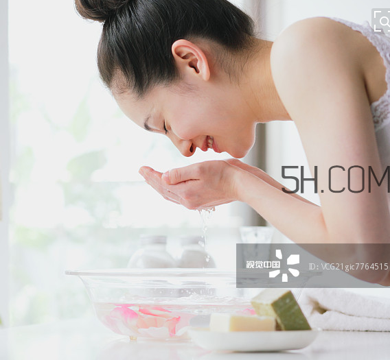 fancl芳珂洗面奶有封口嗎？fancl洗面奶孕婦可以用嗎？