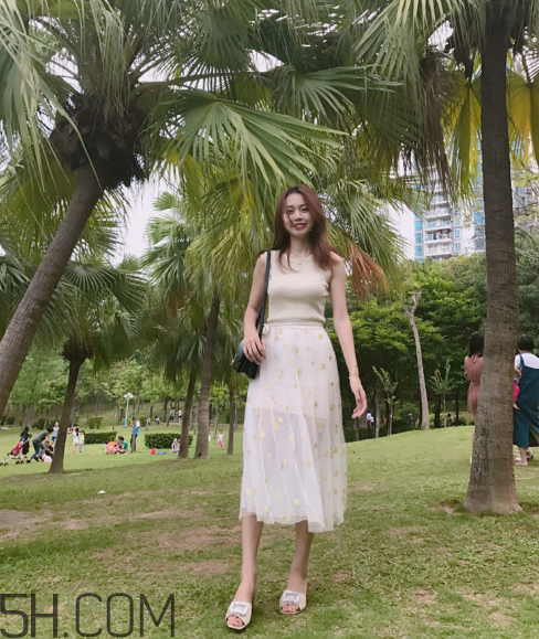 歐時(shí)力衣服尺碼偏大嗎？歐時(shí)力衣服可以退嗎？