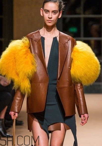 焦糖色是什么顏色？焦糖色是冷色還是暖色