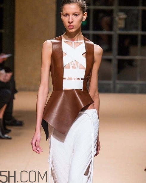 焦糖色是什么顏色？焦糖色是冷色還是暖色