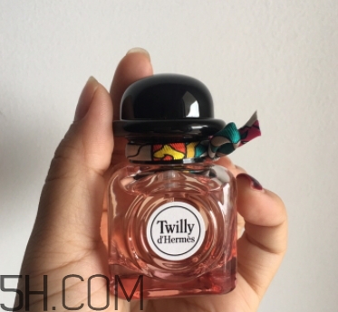 愛(ài)馬仕twilly香水真假 愛(ài)馬仕twilly絲帶香水真假辨別 愛(ài)馬仕twilly香水真假 愛(ài)馬仕twilly絲帶香水真假辨別