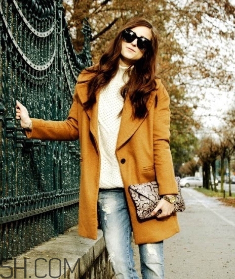 焦糖色是駝色嗎？焦糖色和深駝色區(qū)別