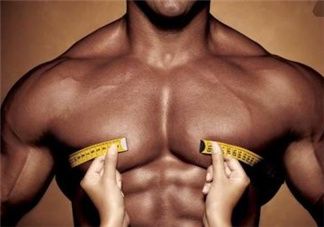 坐姿推胸多重合適？坐姿推胸怎么確定重量？