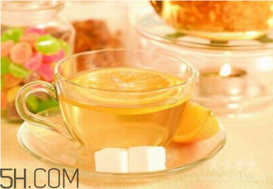 怎樣喝蜂蜜水才更好？喝蜂蜜的最佳方法