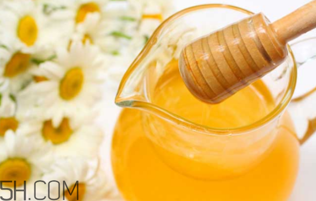 蜂蜜凝固是真蜂蜜嗎？怎樣鑒別土蜂蜜的真假？