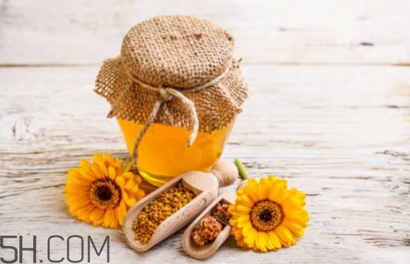 蜂蜜可以放多久？蜂蜜水一次喝多少合適？