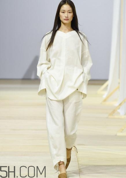 low classic2018春夏系列怎么樣_好看嗎？