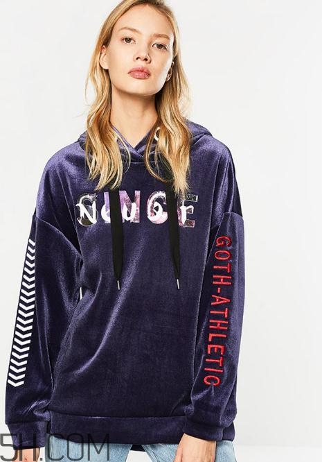 ca的衣服貴嗎？ca衣服什么價位？