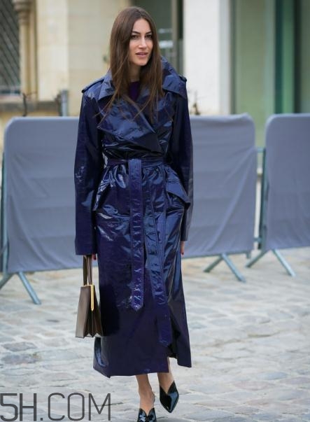 肩窄的女生穿什么大衣？適合肩窄女生的大衣款式