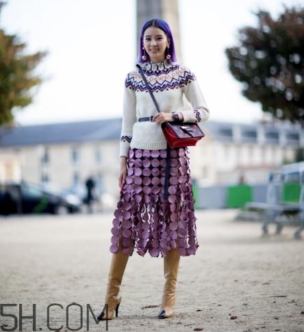 短發(fā)適合穿什么衣服？短發(fā)穿什么衣服好看？