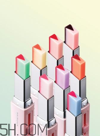 蘭芝雙色v型唇膏怎么樣_蘭芝雙色果V棒好用嗎 蘭芝雙色v型唇膏怎么樣_蘭芝雙色果V棒好用嗎