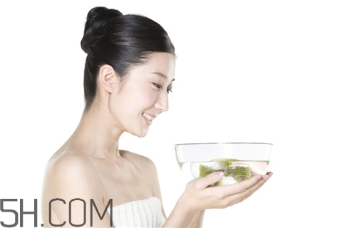 青春痘是怎么產(chǎn)生的？青春痘是痤瘡嗎？