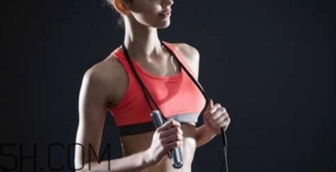 跳繩會傷膝蓋嗎？怎樣跳繩不傷膝蓋？