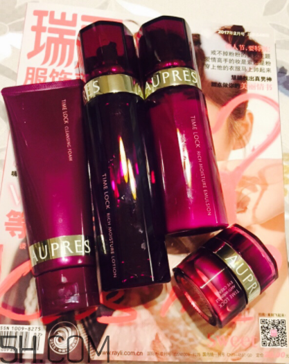 歐珀萊時光鎖緊膚霜怎么樣？適合年齡