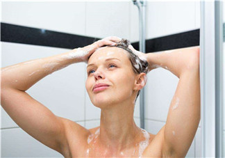 什么是無(wú)硅洗發(fā)水？好用的無(wú)硅洗發(fā)水推薦