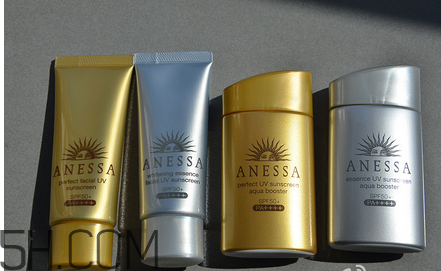 安耐曬各種顏色瓶子的區(qū)別？防曬霜可以直接涂在臉上嗎？