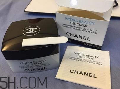 香奈兒山茶花面霜用法 香奈兒山茶花面霜好用嗎 香奈兒山茶花面霜用法 香奈兒山茶花面霜好用嗎