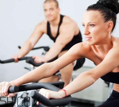 健身喝酒能流失肌肉嗎？健身喝酒能減肥嗎？